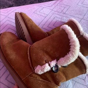 TAN BROWN fluffy shoes